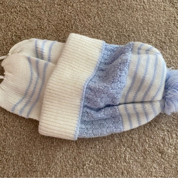 Vintage Cardigan & Hat - Picture 9 of 9